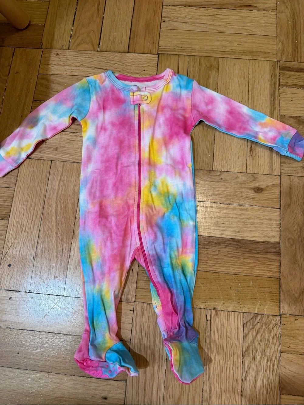 3-6 month NWT Tie-Dye Footed One-Piece Sleeper - Multicolor